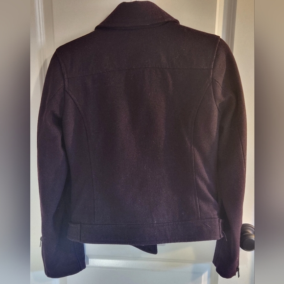 Kismet jacket, Size Medium, in the color wine. - Picture 3 of 6